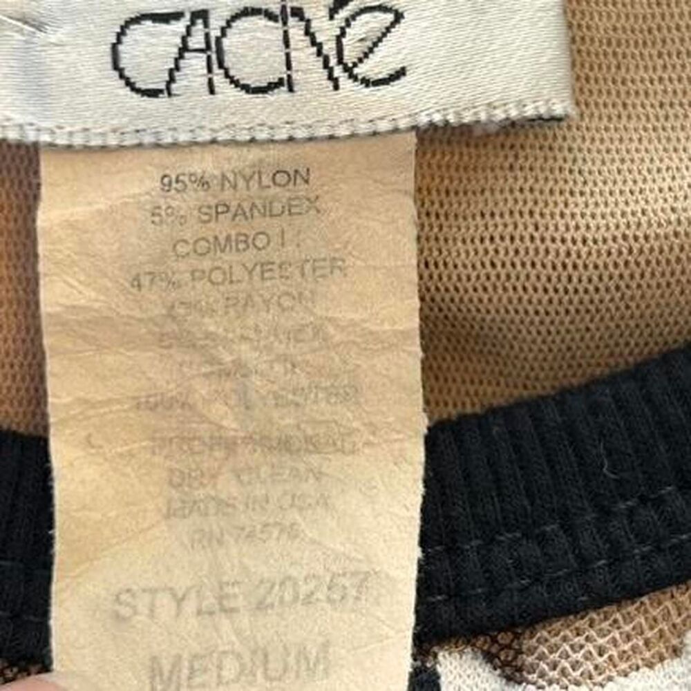 Cache Women's multi Vest - image 6